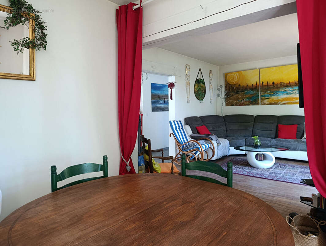 Maison à VIELLE-SAINT-GIRONS