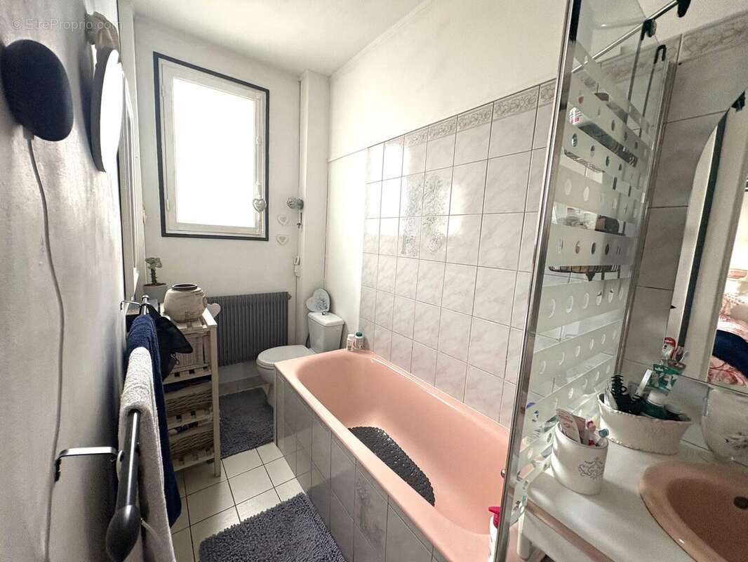 Maison 66 m² à Longpre-Les-Corps-Saints  - photo 9