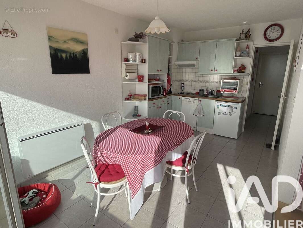 Photo 3 - Appartement à BESSE-ET-SAINT-ANASTAISE