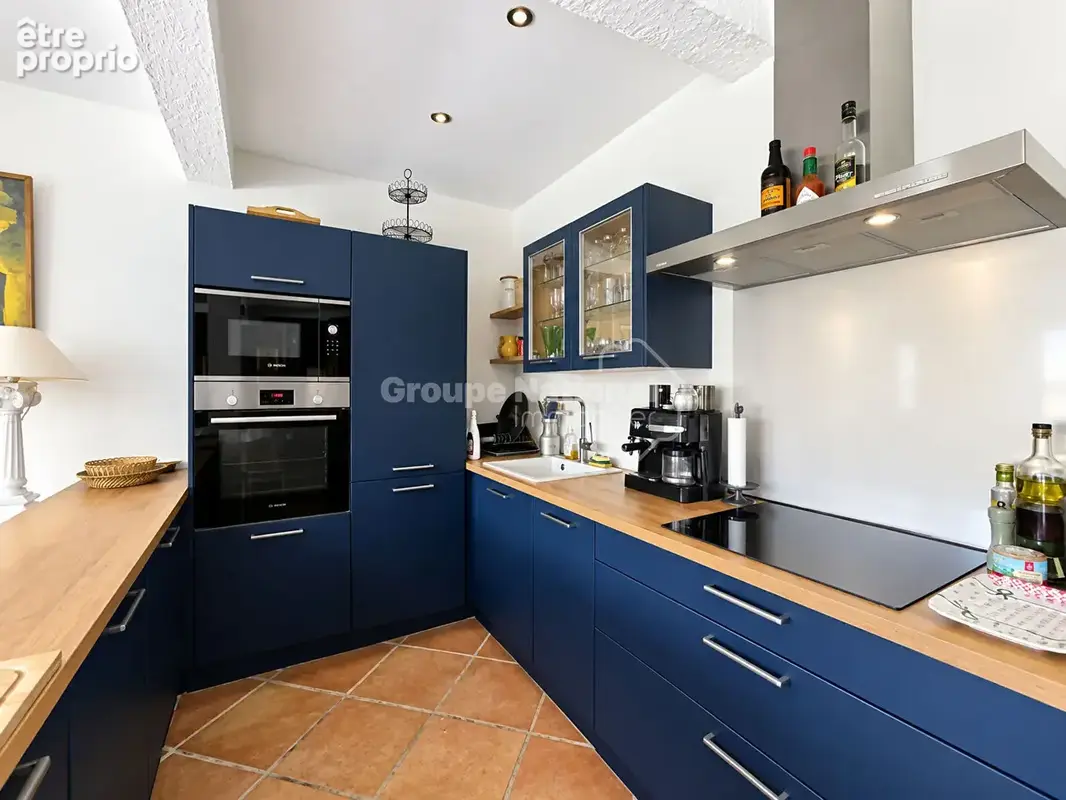 RARE ! Maison/appartement unique en plein centre ville avec piscine privée ! - photo 3