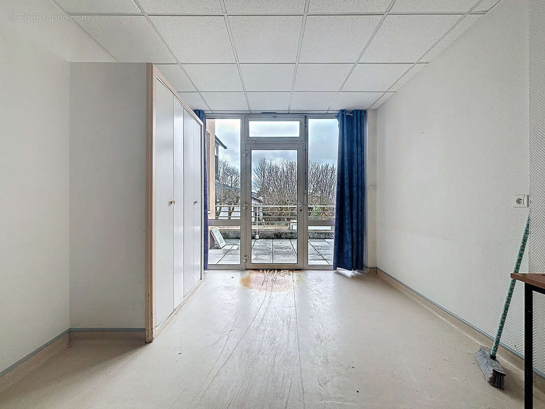 Maison à THEZILLIEU