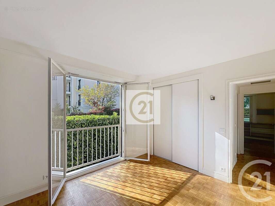 Appartement à SAINT-CLOUD