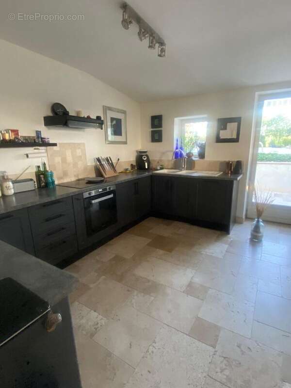 Maison 178 m² à Lolme  - photo 8