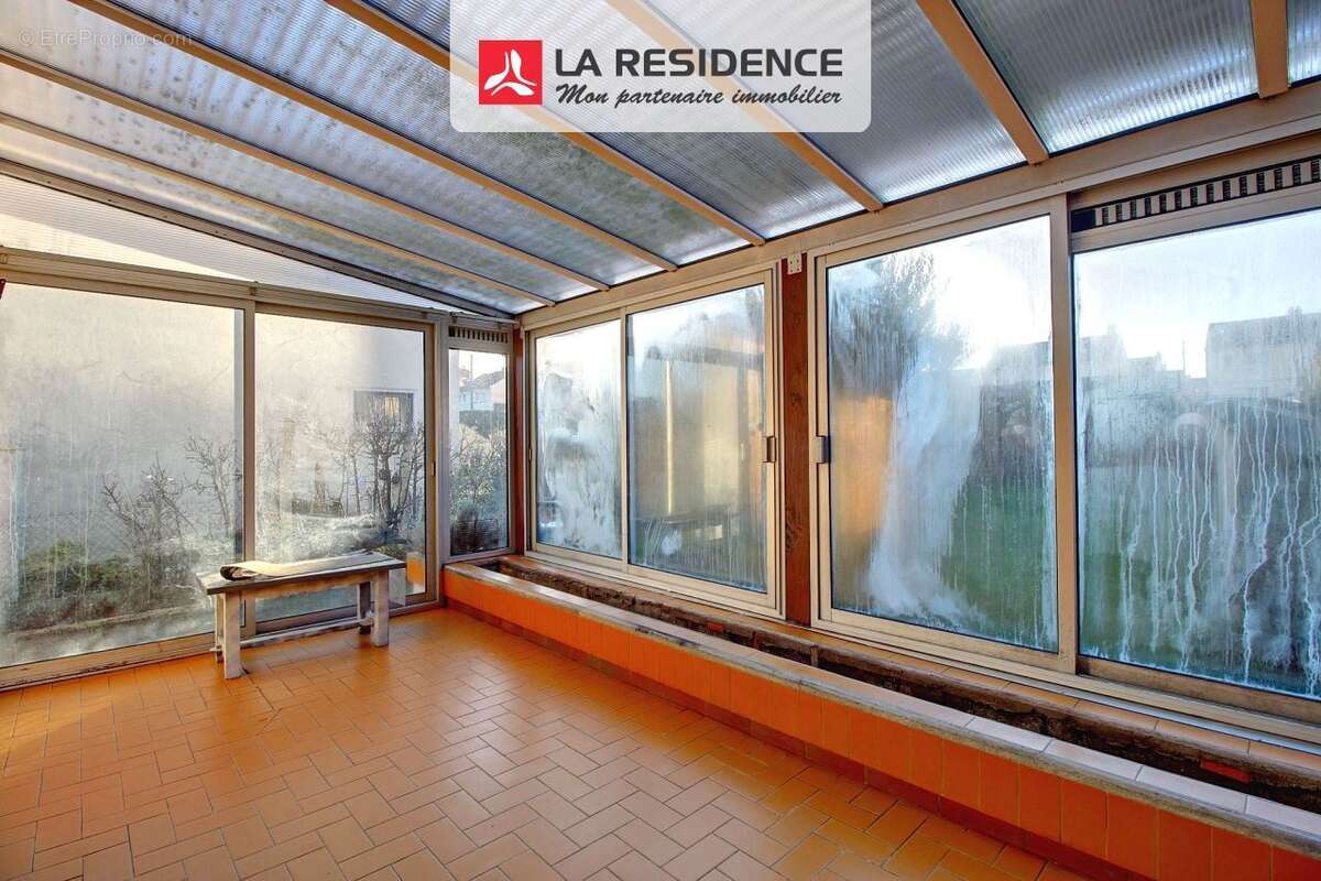 Maison à SAINT-ETIENNE-DU-ROUVRAY