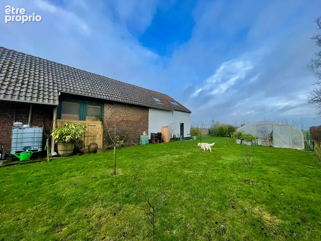 LOCON - Fermette de 254 m² - 6 chambres - Jardin - Hangar - Semi plain pied - Vue champs - photo 3