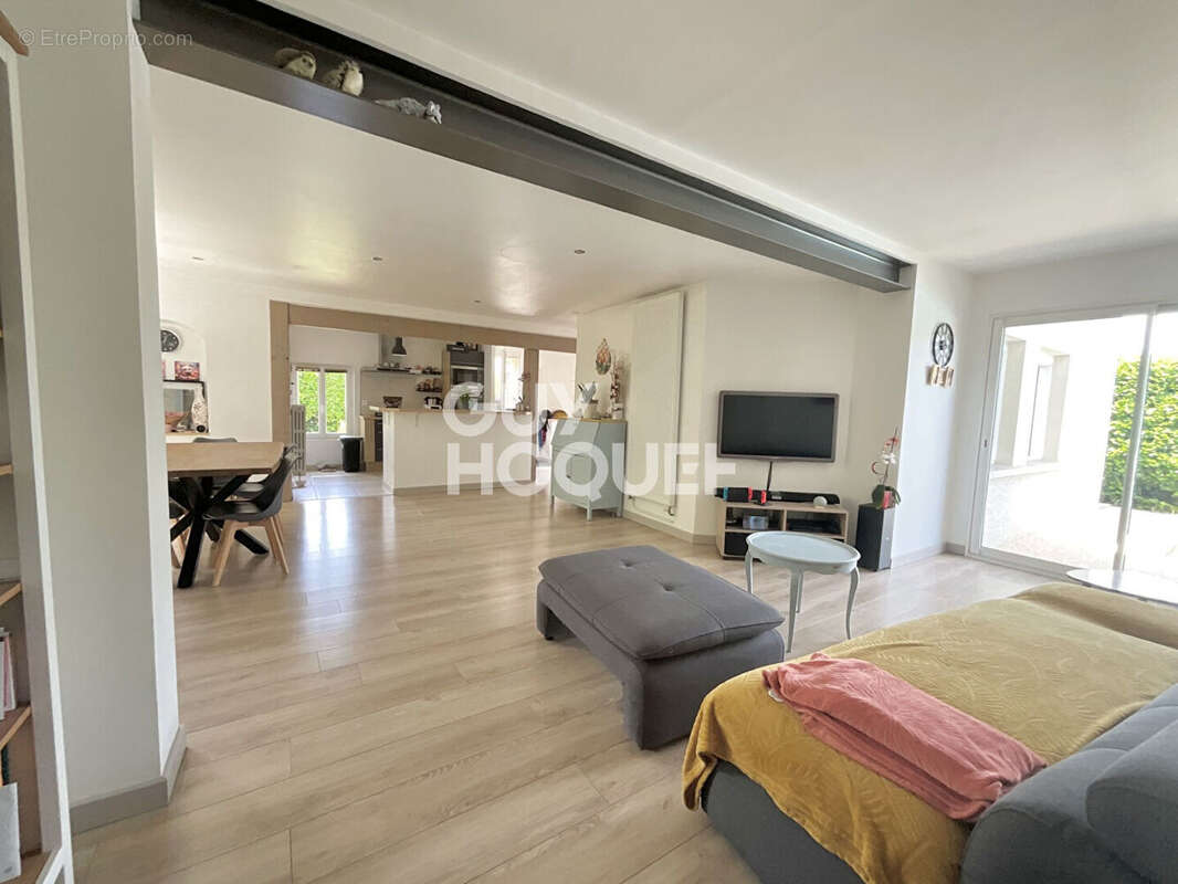 Cugnaux Maison T5 plain-pied 131 m2 - photo 6