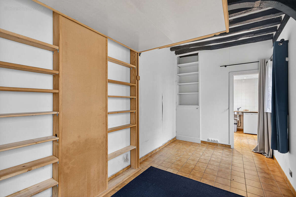Appartement à PARIS-12E