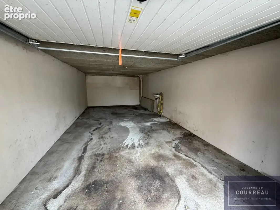 Quartier LEMASSON Grand Garage de 25 m2 avec un point d'eau - photo 2
