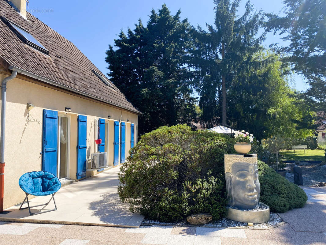 Maison à COURTENAY