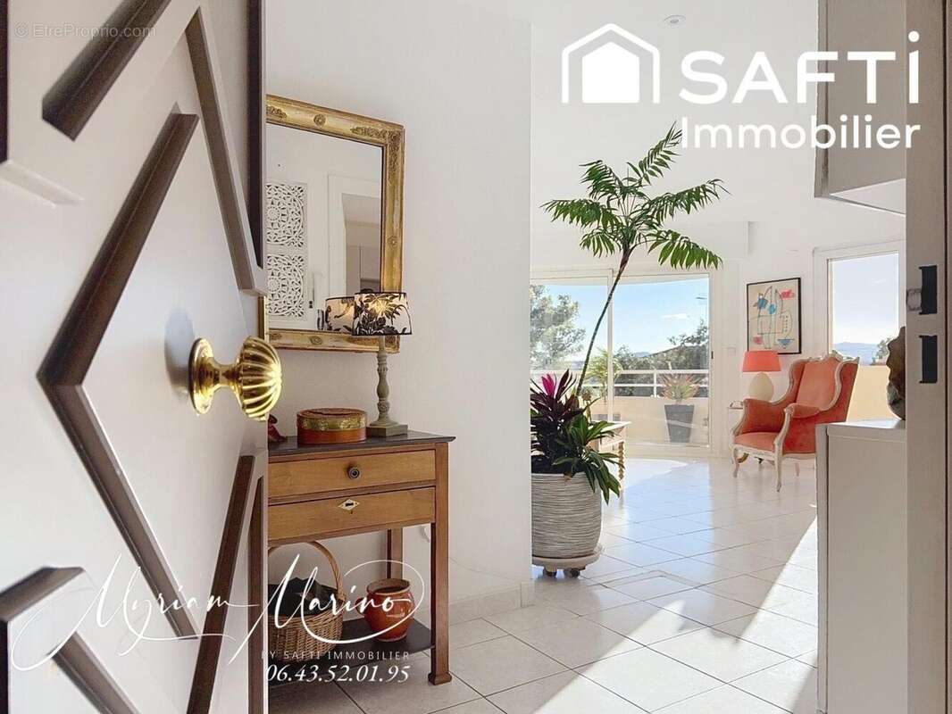 Photo 3 - Appartement à SAINT-RAPHAEL