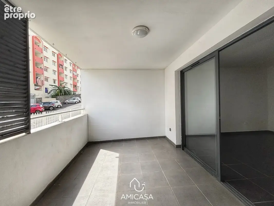 Saint denis (reunion) (montgaillard - residence lotus bleu) - t2 libre - photo 14