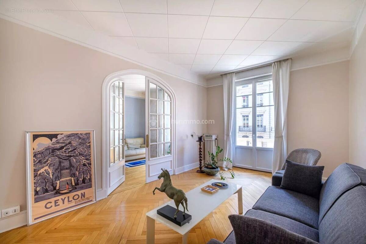 Appartement à LYON-6E