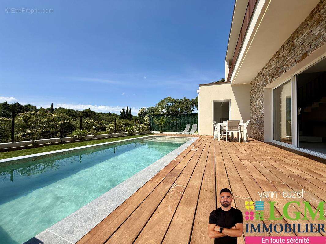 Maison à NIMES