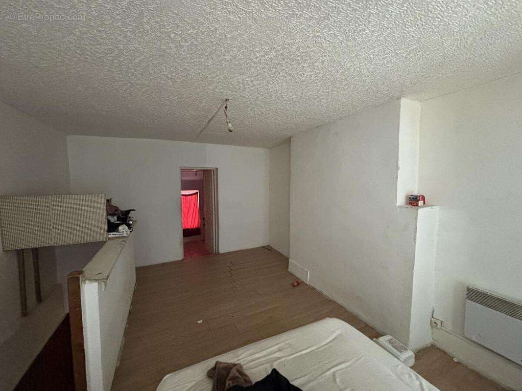 Maison à COMMENTRY