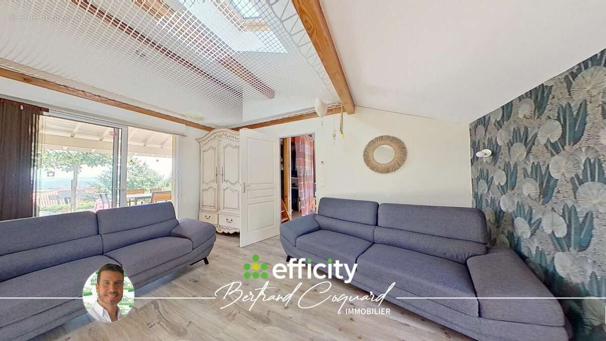 Maison à PONTCHARRA-SUR-TURDINE