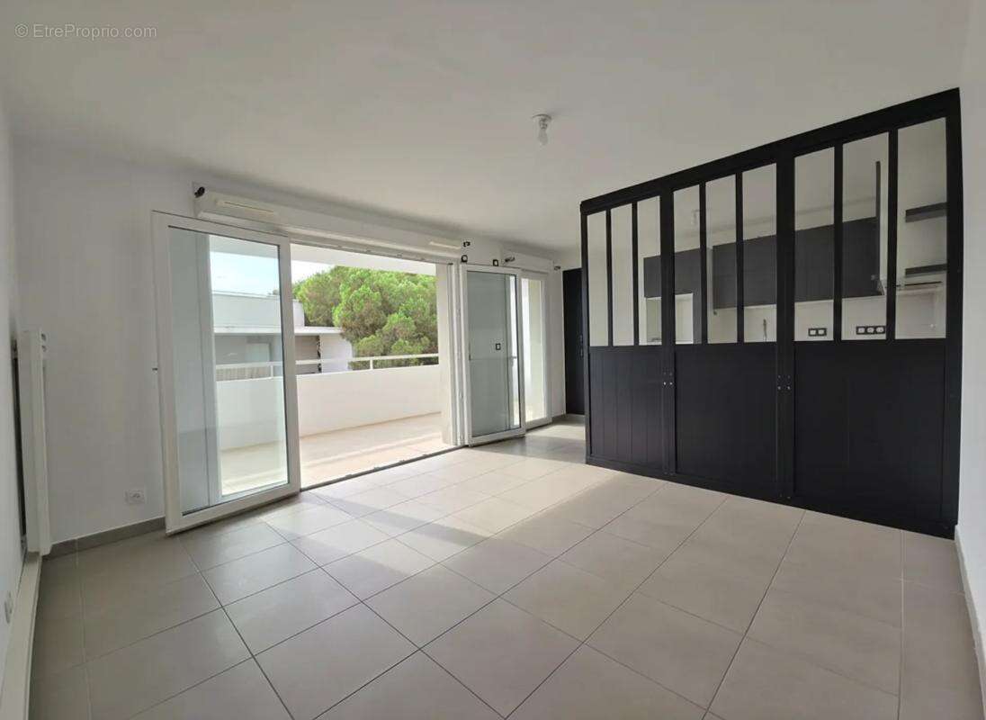 Appartement T3 de 63m2 récent avec Parking, au Calme - photo 4