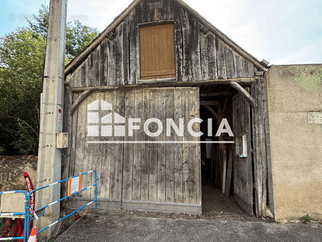 Maison à AZAY-LE-RIDEAU