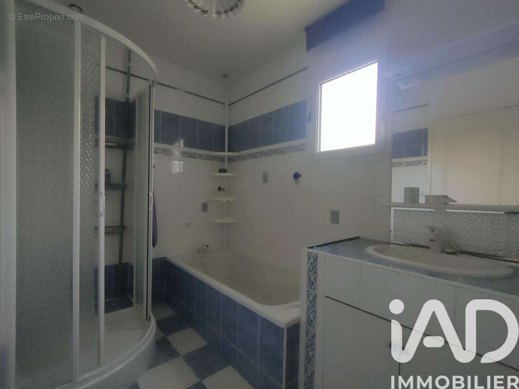 Photo 7 - Maison à LA RIVIERE-DE-CORPS