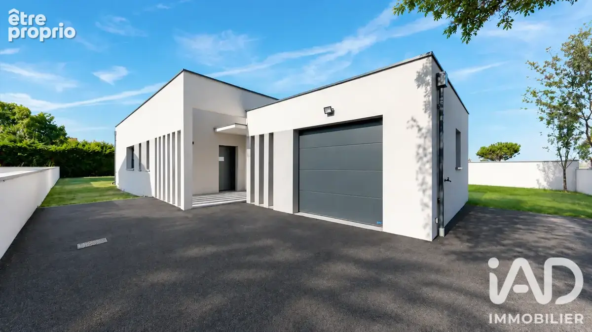 Photo 1 - Maison à SAINT-HILAIRE
