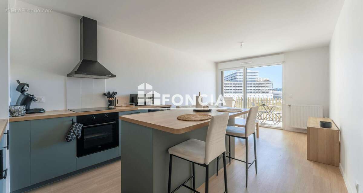 Appartement à BORDEAUX