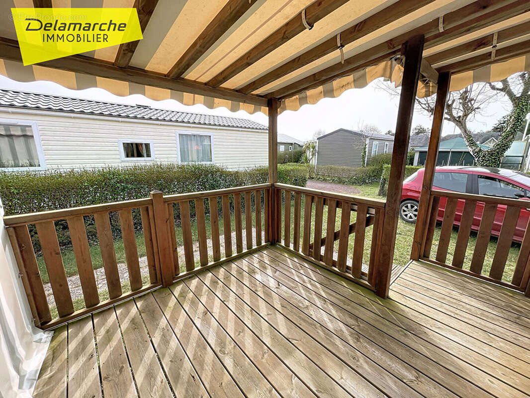 Maison à MONTMARTIN-SUR-MER