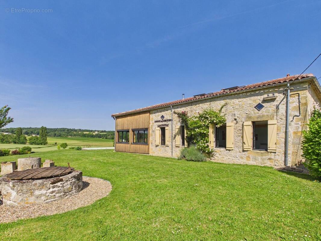 Maison à DURAS