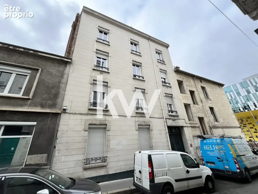 Appartement 115 m² à Saint-Etienne  - photo 7