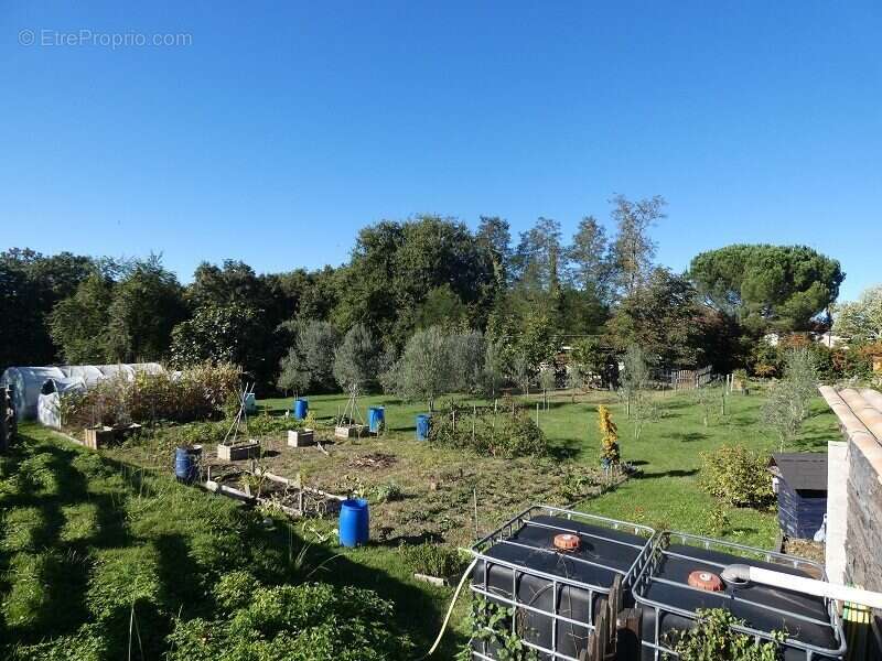 Maison à LAGARDE-HACHAN