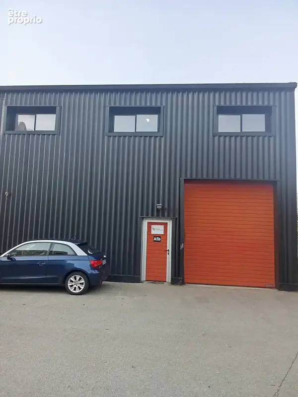Photo Commerce à Sainte-Marie-Des-Champs au prix de 296 000€