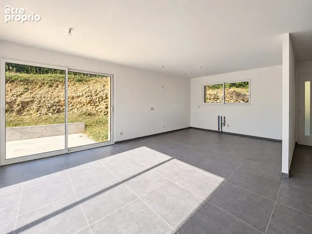 Maison 5 pièces 106 m² à vendre à Bregnier-Cordon (01300) - photo 8