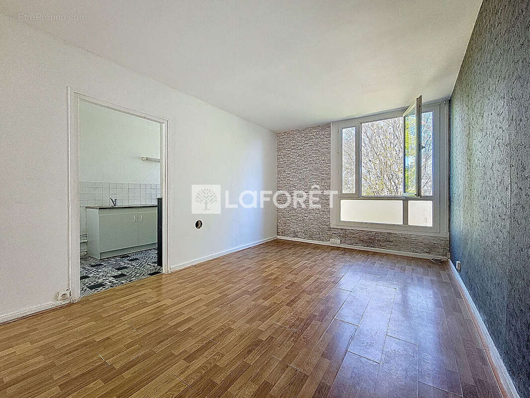 Appartement à SAINT-PIERRE-LES-ELBEUF