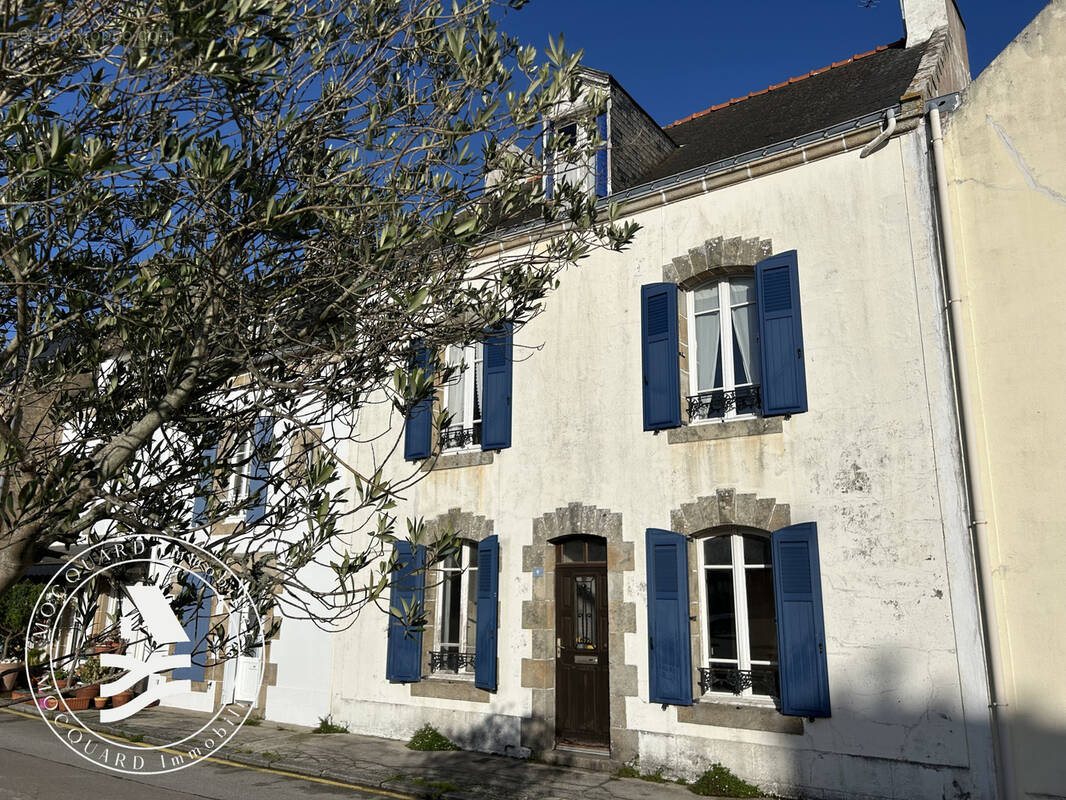 Maison à LOCMARIAQUER