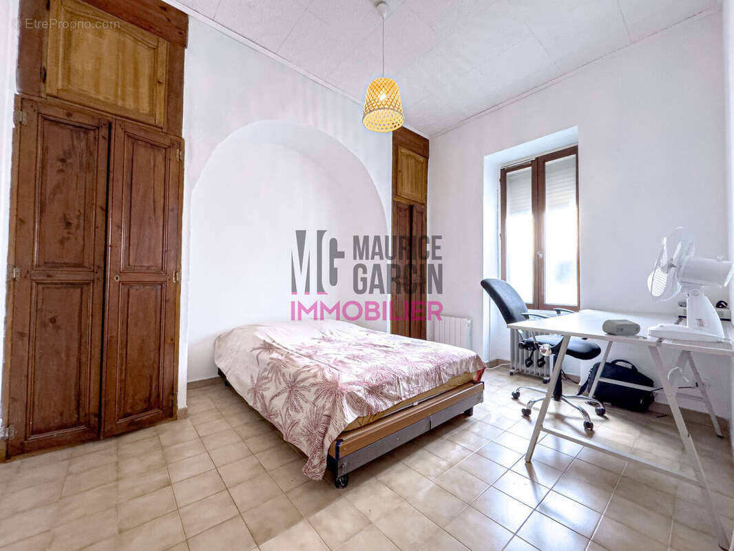 A vendre, à acheter, T3 avec jardin, 13160 Chateaurenard - Appartement à CHATEAURENARD