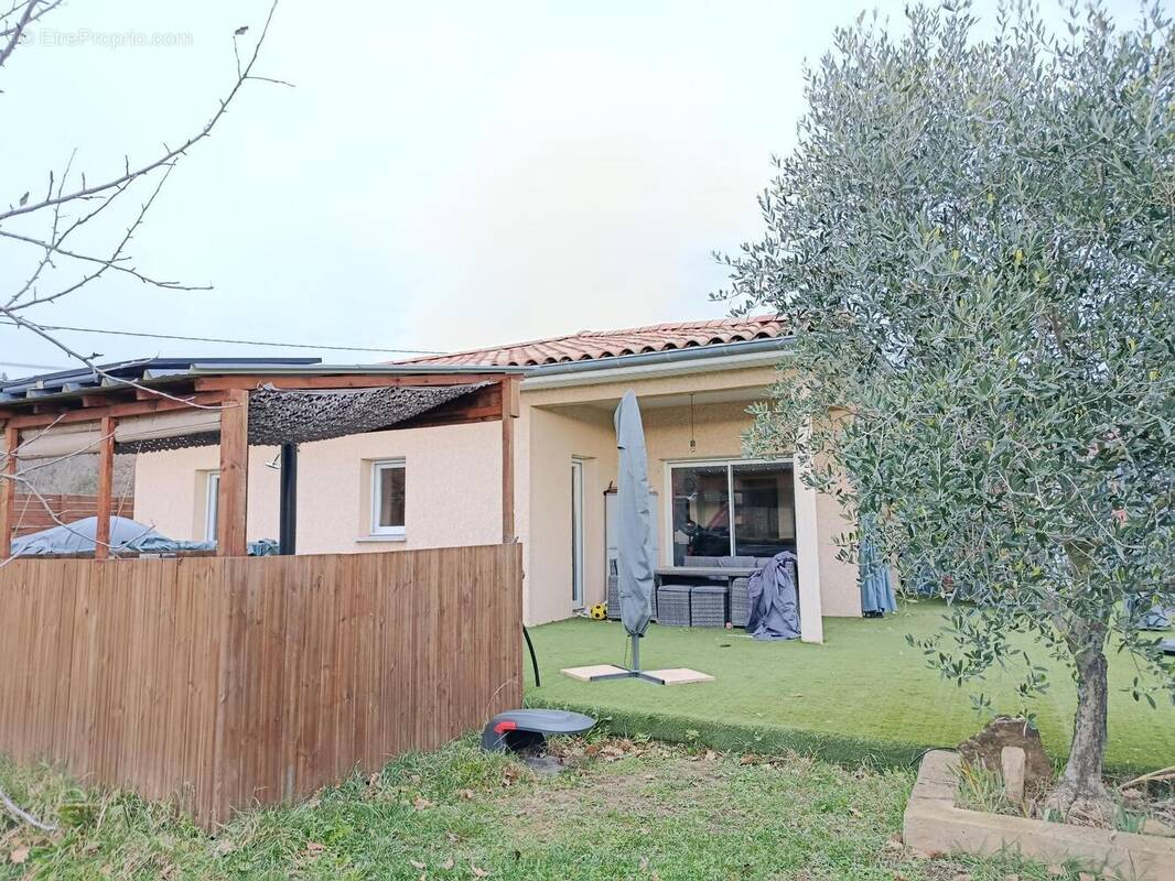 Photo 1 - Maison à SAINT-PRIVAT