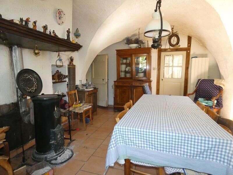 Maison à LA FAURIE