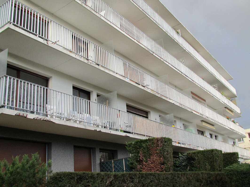 Appartement à RUEIL-MALMAISON