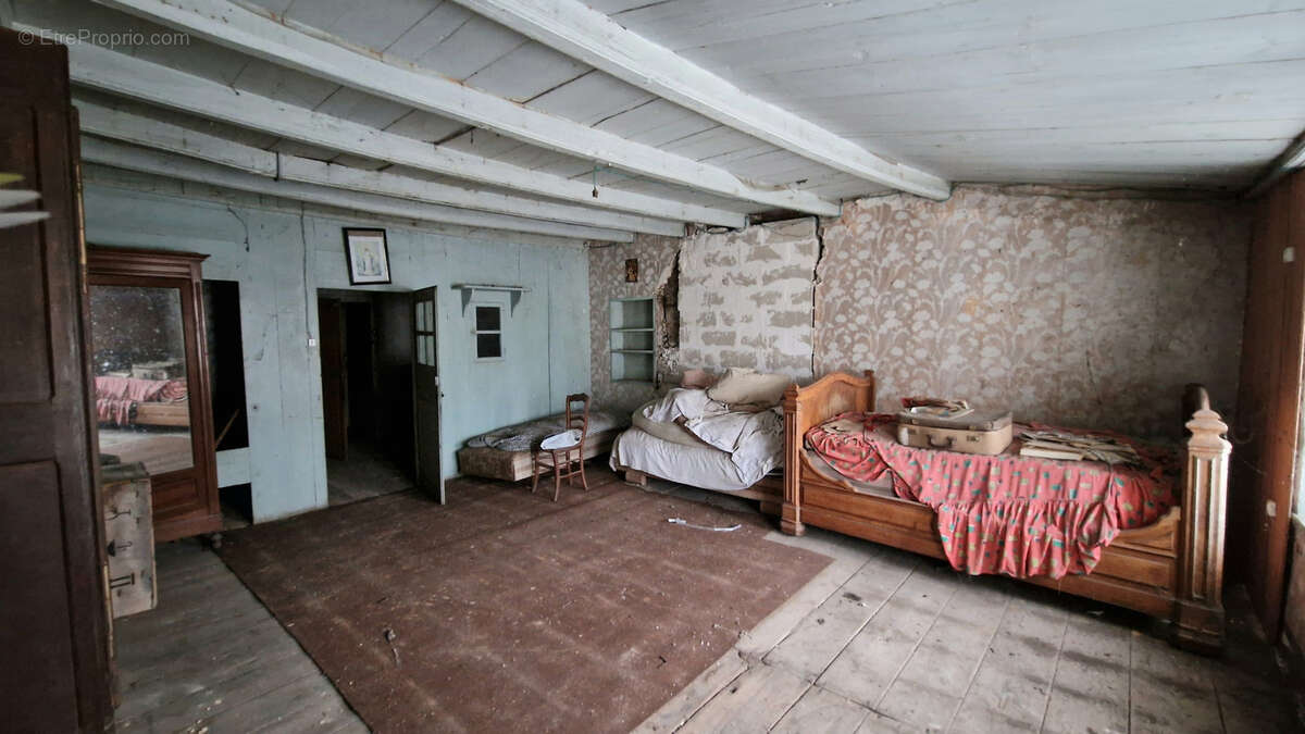 Maison à BROUSSEY-EN-BLOIS