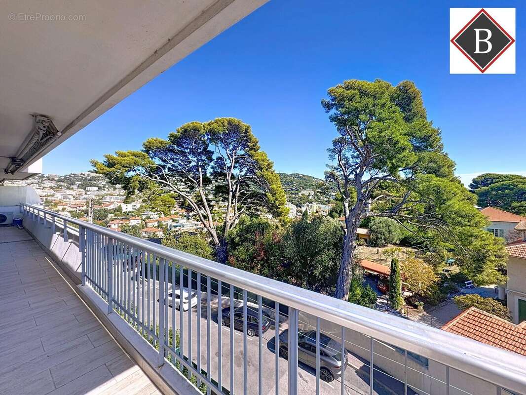 Appartement à LE CANNET