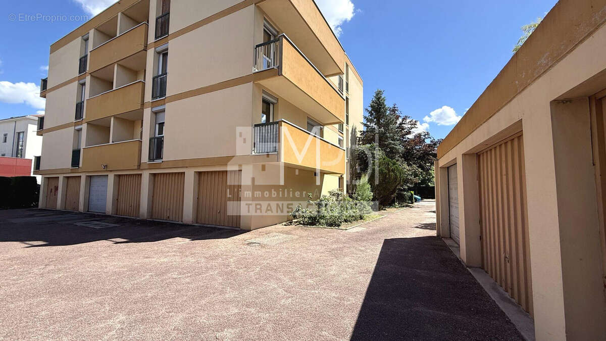 Appartement 73 m² à Bourg-En-Bresse  - photo 4