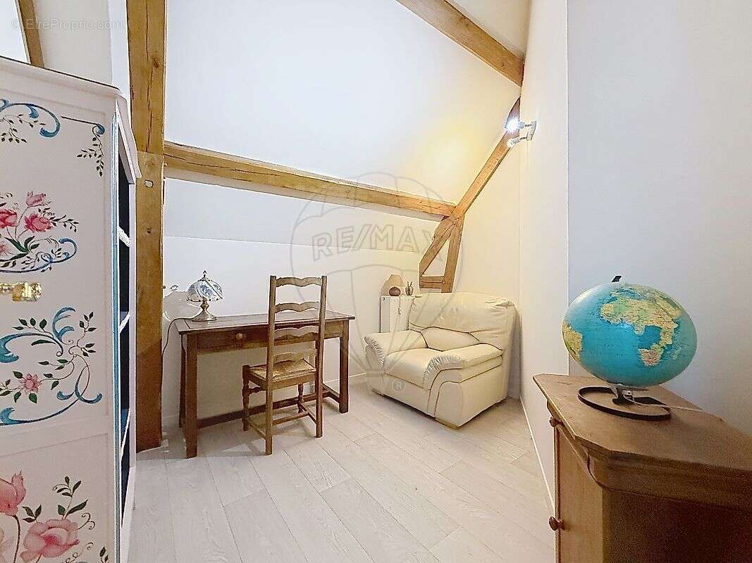Maison à VILLEBOUGIS
