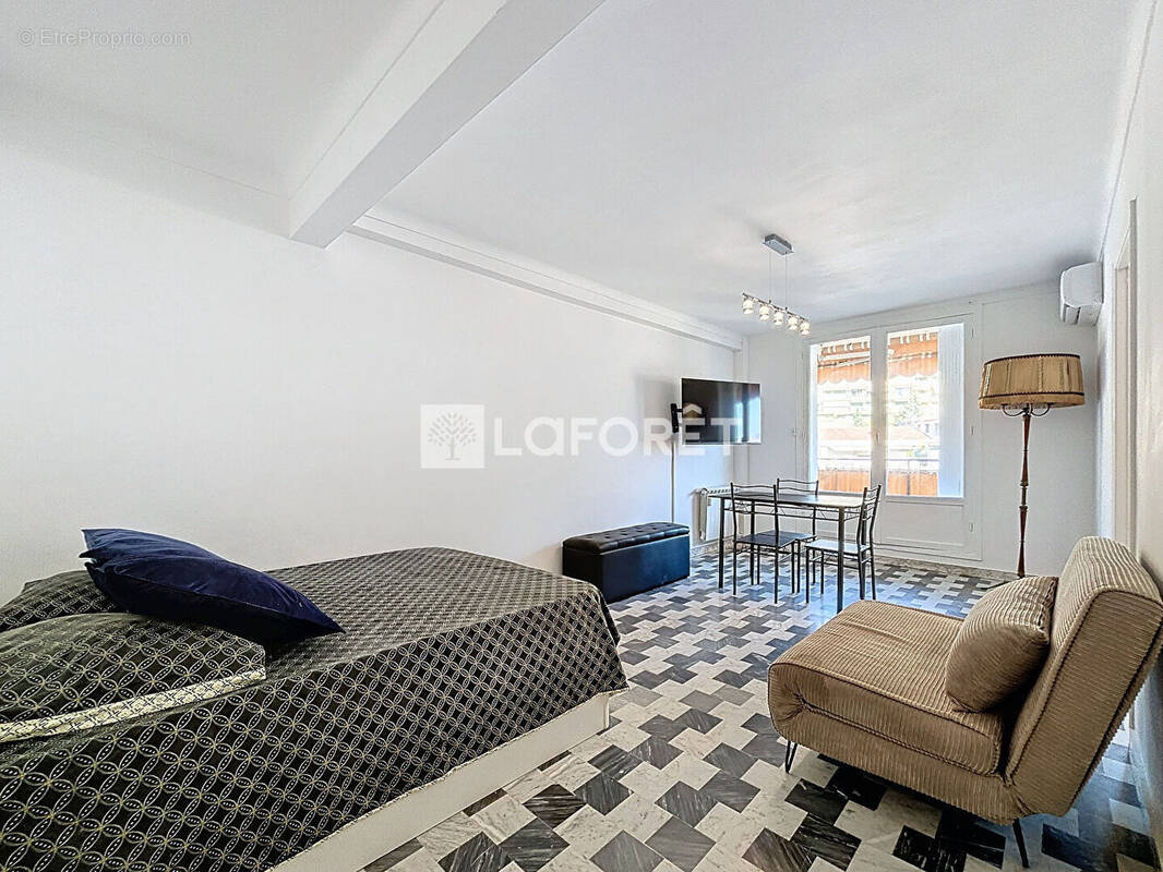Appartement à MENTON