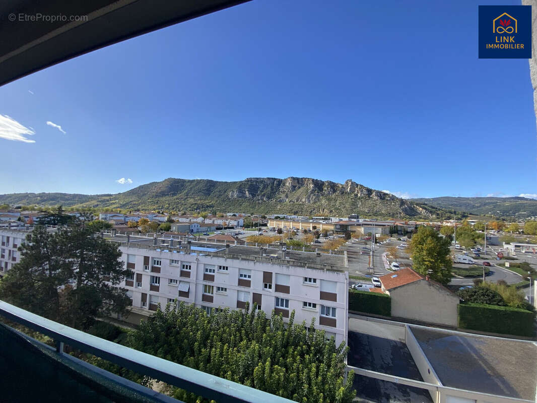 Appartement à GUILHERAND-GRANGES