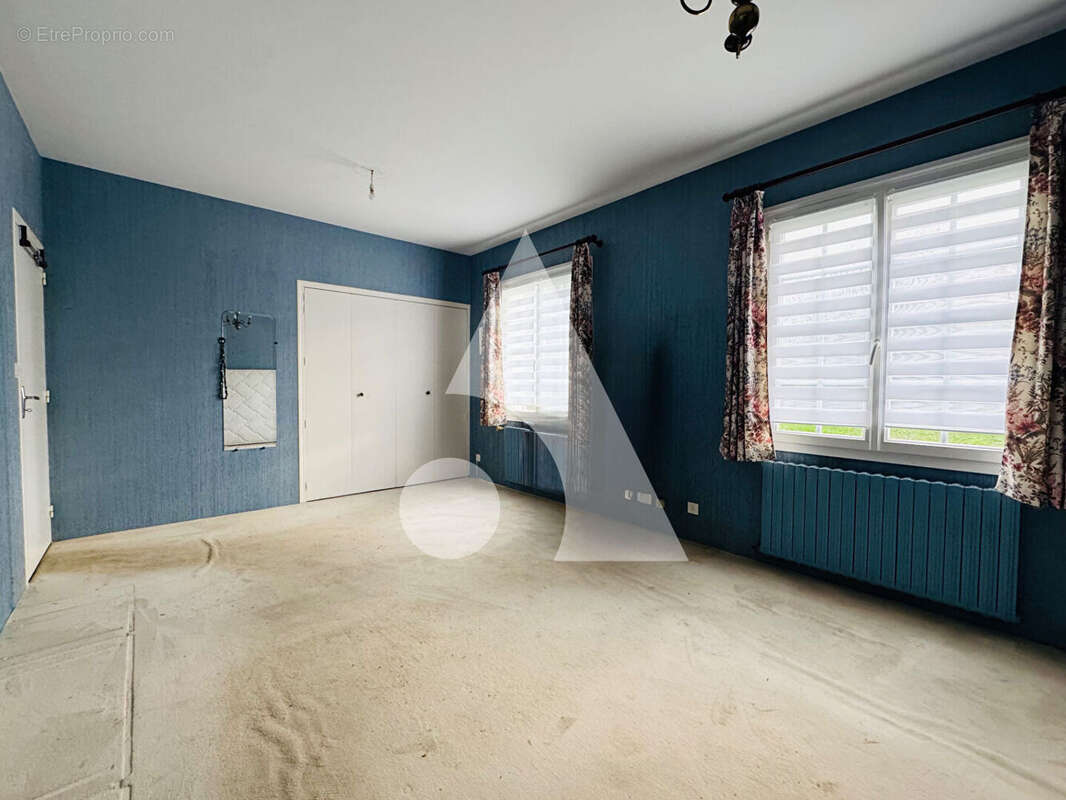 Maison à LA GENETOUZE