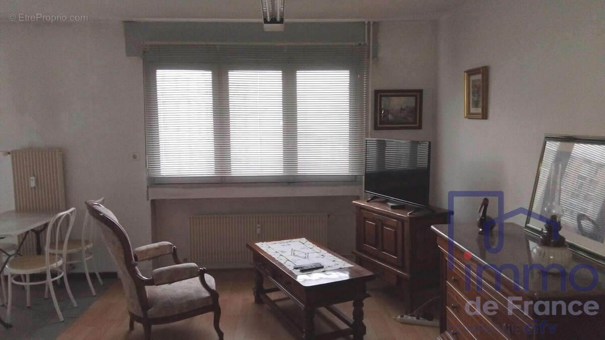 Appartement à SAINT-ETIENNE