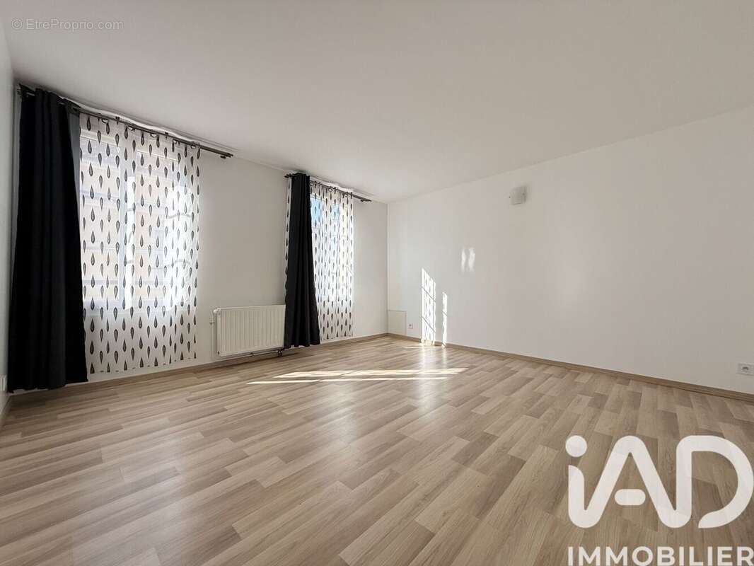 Maison 108 m² à Piscop  - photo 9