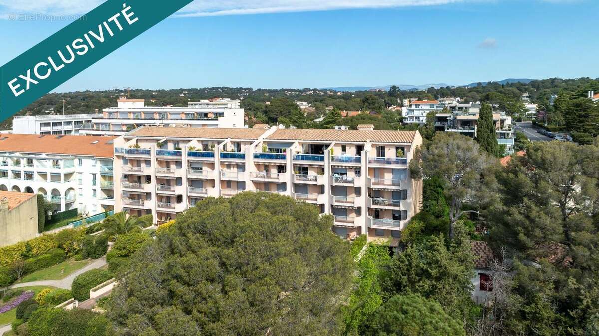 Photo 2 - Appartement à SAINT-RAPHAEL