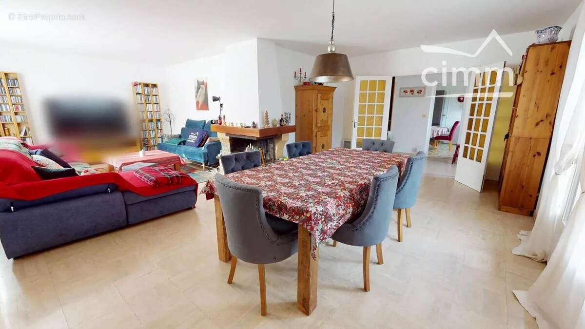 Maison à SAINT-CYR-EN-VAL