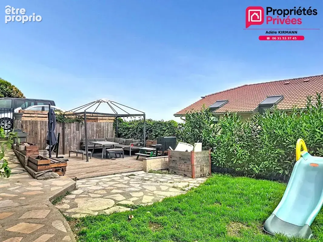 Maison de village 112 m² avec jardin à vendre à Collonges (01550) - Pays de Gex - photo 10