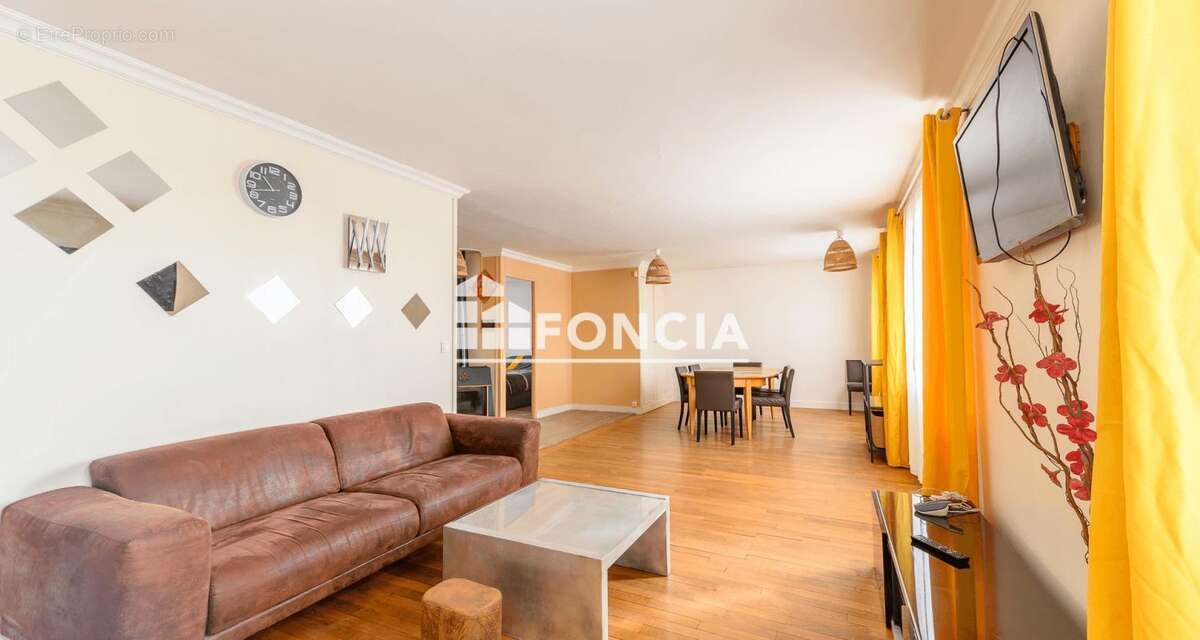 Maison à CHAMPIGNY-SUR-MARNE