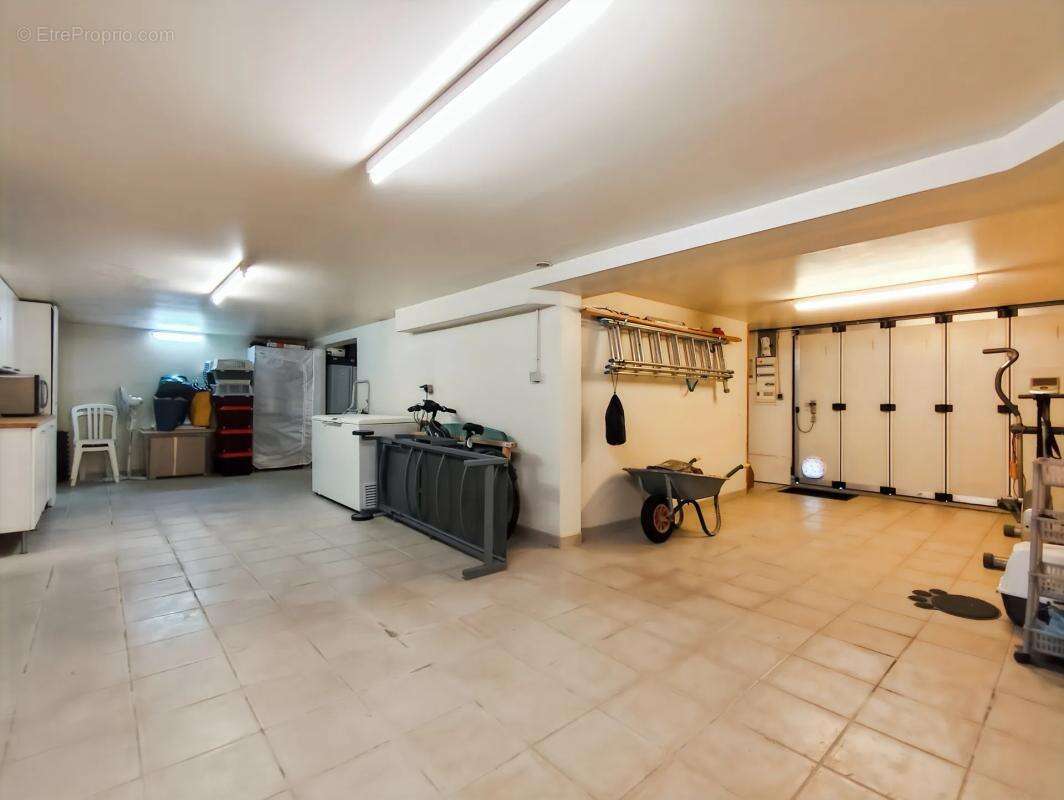 Maison à VERNEUIL-SUR-SEINE